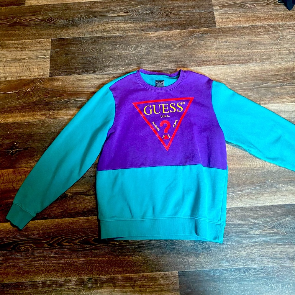Guess Crew Neck Men’s L, Never Worn, Purple, turquoise, Red, 90s colorway